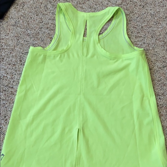 Neon green ivivva tank! - Picture 3 of 4